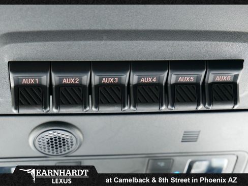 Used 2024 Ford Bronco Big Bend AWD/4WD image 32