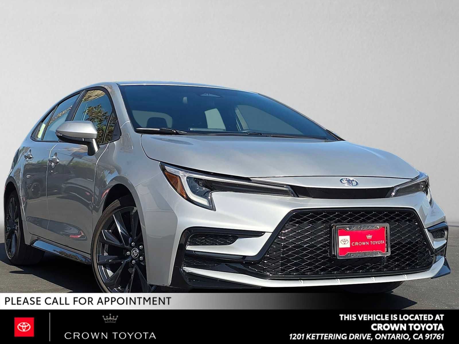 Certified 2024 Toyota Corolla SE w/ SE Premium Package FWD image 1