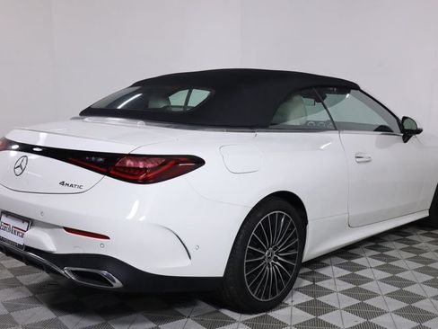 Used 2025 Mercedes-Benz CLE 450 4MATIC Cabriolet image 6