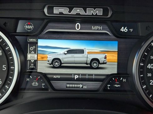 New 2026 RAM 1500 4x4 Crew Cab image 27