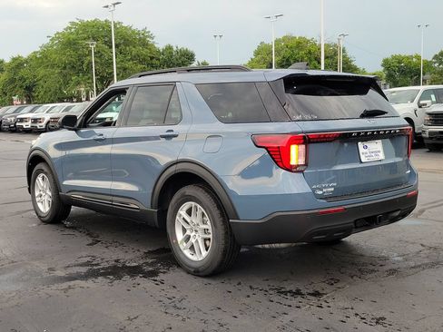 New 2026 Ford Explorer Active AWD/4WD image 6