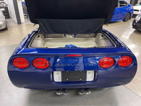 Used 2004 Chevrolet Corvette Coupe w/ Preferred Equipment Group image 45