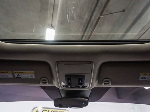 Used 2023 Honda Pilot Elite image 13