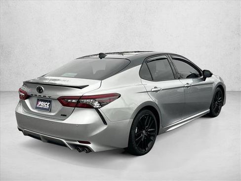 Used 2023 Toyota Camry XSE image 5