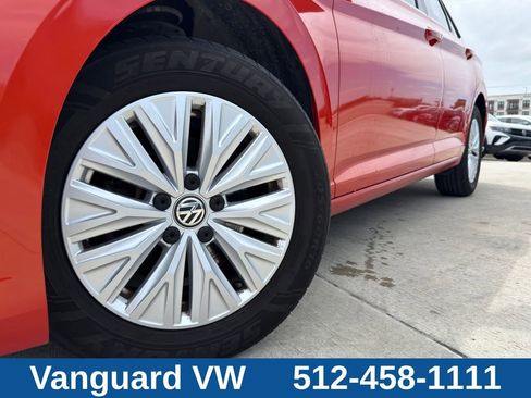 Used 2019 Volkswagen Jetta S w/ Driver Assistance Package FWD image 4