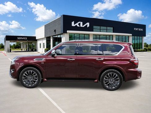 Used 2021 Nissan Armada Platinum w/ Captain's Chairs Package RWD image 8