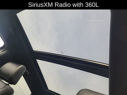 Used 2025 Ford F350 Platinum image 33