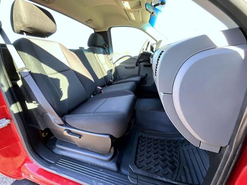 Used 2013 Chevrolet Silverado 1500 W/T image 16