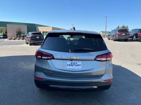 Used 2023 Chevrolet Equinox LT w/ Driver Convenience Package AWD/4WD image 11
