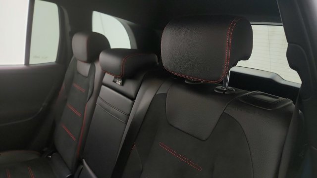 Used 2023 Mercedes-Benz GLB 250 w/ AMG Line image 46