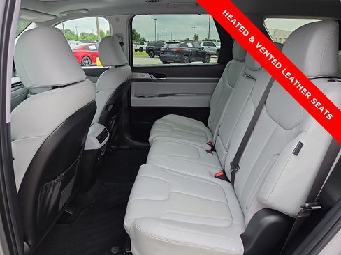 Used 2024 Hyundai Palisade SEL AWD/4WD image 11
