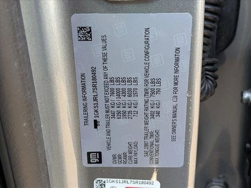 Used 2025 GMC Yukon XL Denali w/ Sun & Power Step Package image 15