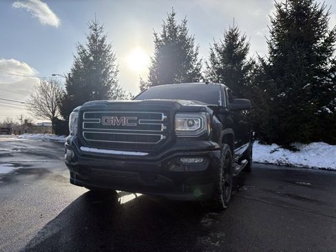 Used 2019 GMC Sierra 1500 Limited w/ Elevation Edition image 1
