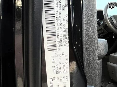 Used 2011 RAM 1500 ST w/ ST Popular Equipment Group AWD/4WD image 22