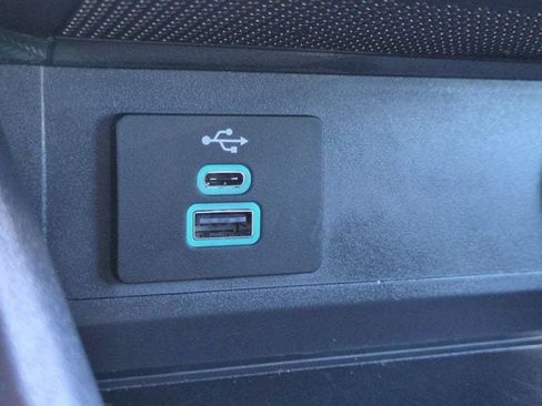 Used 2025 Ford Mustang GT RWD image 19