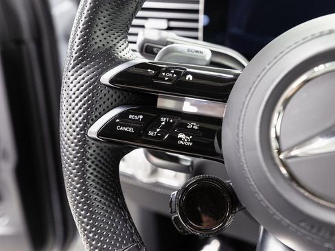 Used 2024 Mercedes-Benz GLS 63 AMG 4MATIC image 11