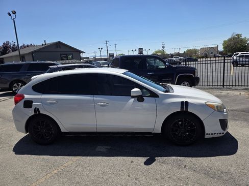 Used 2012 Subaru Impreza 2.0i Premium w/ All-Weather Pkg AWD/4WD image 3