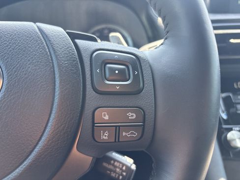 Used 2025 Lexus IS 350 F Sport RWD image 20