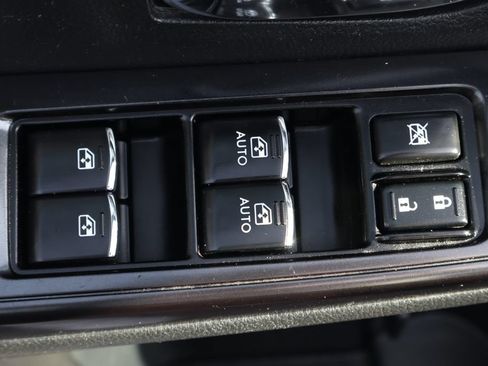 Used 2019 Subaru WRX Premium AWD/4WD image 18