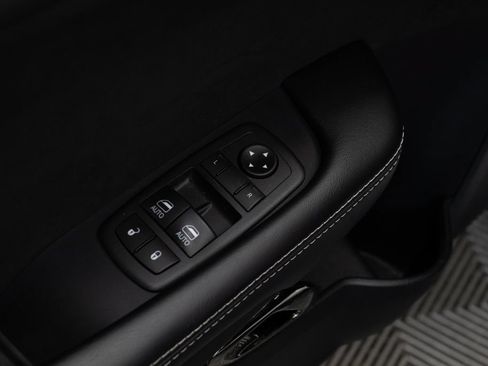 Used 2020 Dodge Challenger SRT Hellcat Redeye RWD image 17