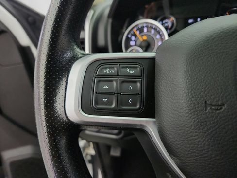 Used 2019 RAM 2500 Big Horn w/ Protection Group AWD/4WD image 19