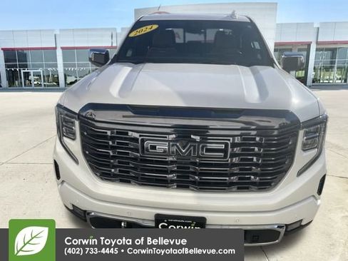 Used 2024 GMC Sierra 1500 Denali Ultimate image 8