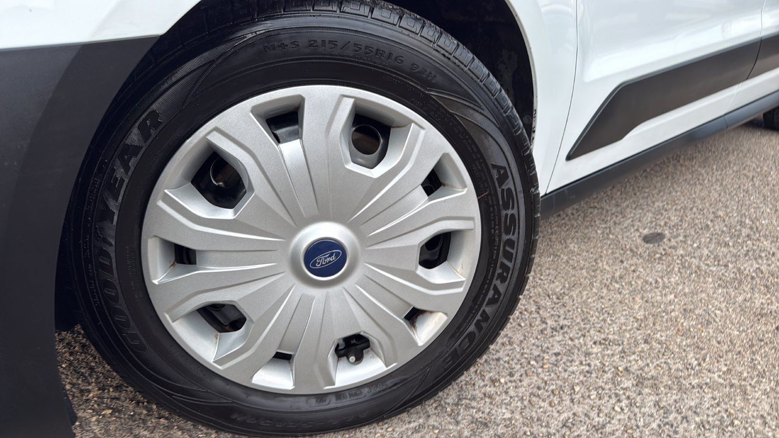 Used 2020 Ford Transit Connect XL FWD image 27
