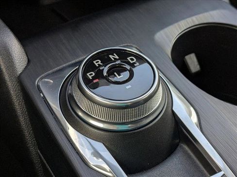 Used 2025 Ford Escape Active image 12