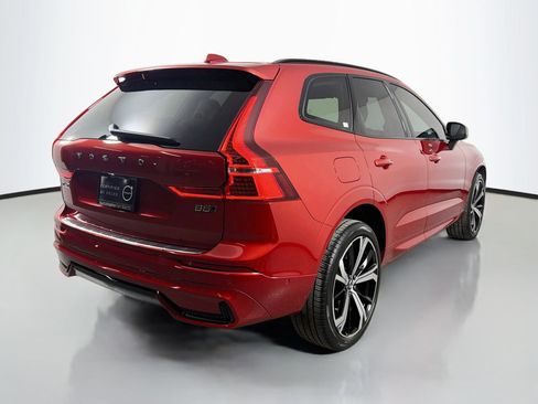 Certified 2024 Volvo XC60 B5 Ultimate w/ Protection Package Premier AWD/4WD image 6