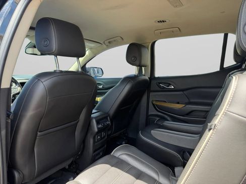 Used 2019 GMC Acadia Denali FWD image 25