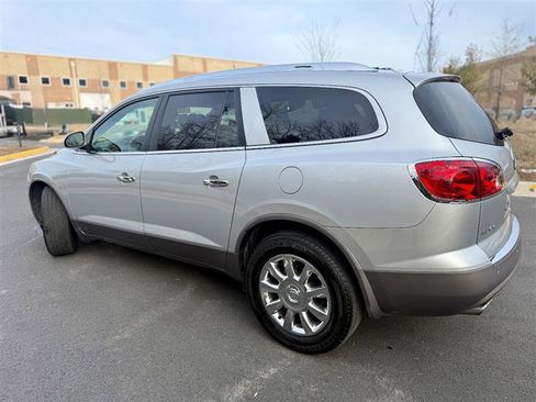 Used 2012 Buick Enclave Premium image 12