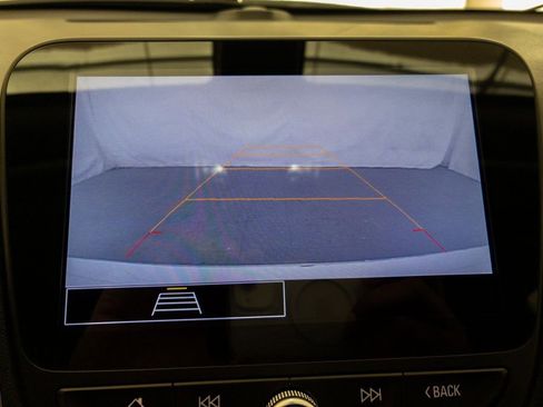 Used 2022 Chevrolet Malibu LT image 23