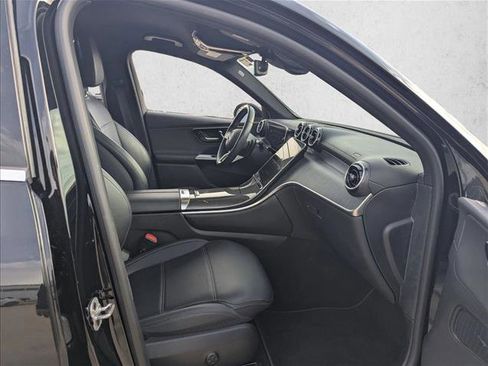 Used 2024 Mercedes-Benz GLC 300 GLC 300 image 16