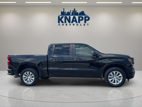 Used 2024 Chevrolet Silverado 1500 Custom RWD image 6