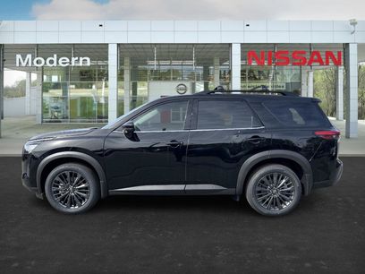 New 2026 Nissan Pathfinder SL