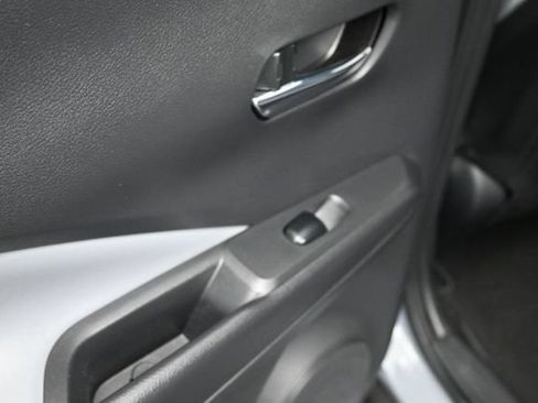 Used 2024 Nissan Kicks SR w/ SR Premium Package FWD image 24