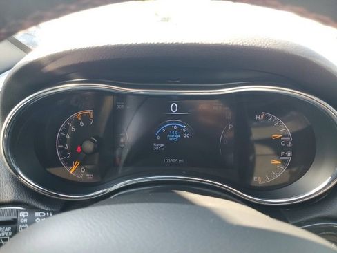 Used 2020 Jeep Grand Cherokee Trailhawk image 23