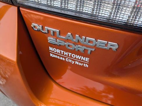 Used 2024 Mitsubishi Outlander Sport ES AWD/4WD image 17