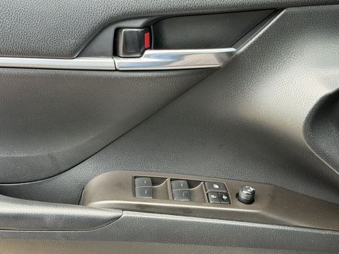 Certified 2023 Toyota Camry SE FWD image 22