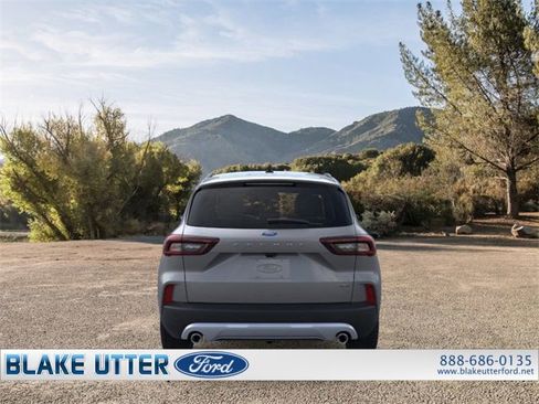 New 2026 Ford Escape SE image 5