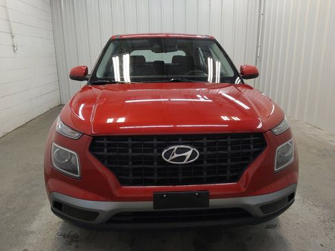 Used 2021 Hyundai Venue SE FWD image 14