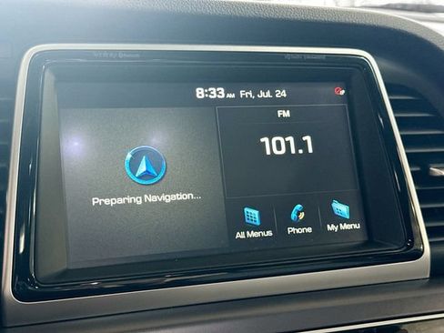 Used 2018 Hyundai Sonata Limited w/ Limited Ultimate Package 03 FWD image 16