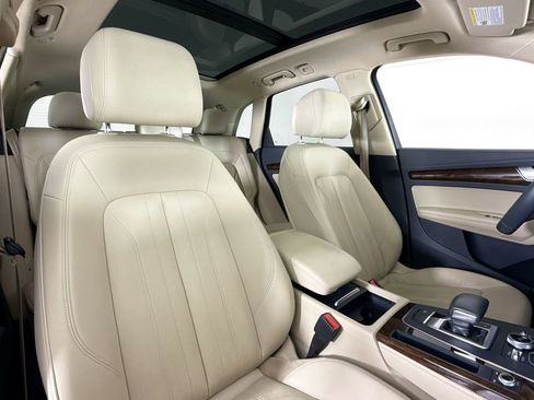 Used 2020 Audi Q5 2.0T Premium Plus w/ Premium Plus Package image 14
