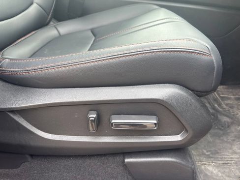 Certified 2025 Honda Pilot TrailSport image 29