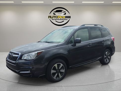 Used 2018 Subaru Forester 2.5i Premium AWD/4WD image 3