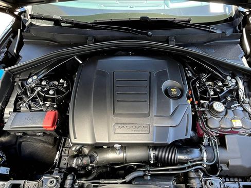 New 2026 Jaguar F-PACE R-Dynamic S image 11