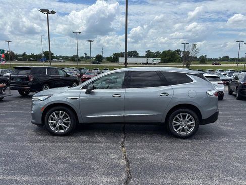 Certified 2023 Buick Enclave Essence w/ Experience Buick Package FWD image 2