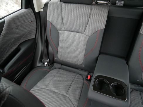 Used 2024 Subaru Forester Sport image 12