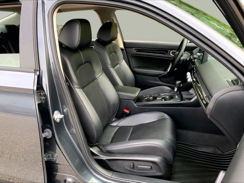 Used 2024 Honda Civic Touring image 8