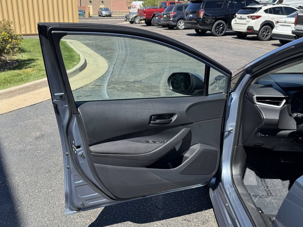 Used 2024 Toyota Corolla LE FWD image 14